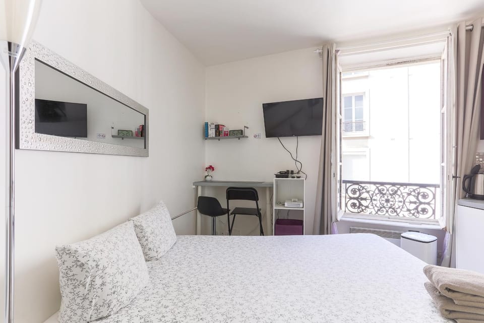 RASPAIL Cozy Flat Apartment in Paris