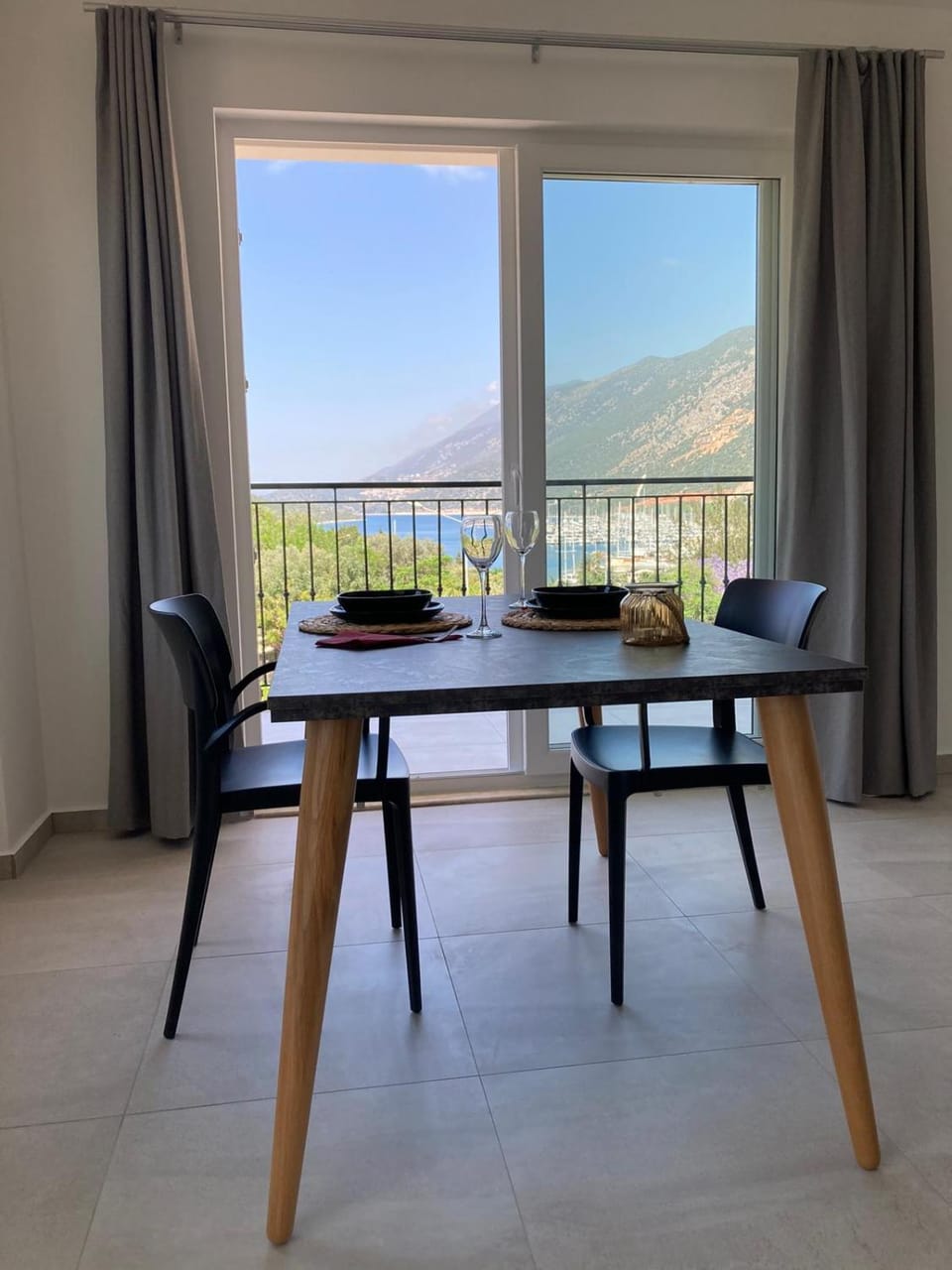 Dining area, Sea view