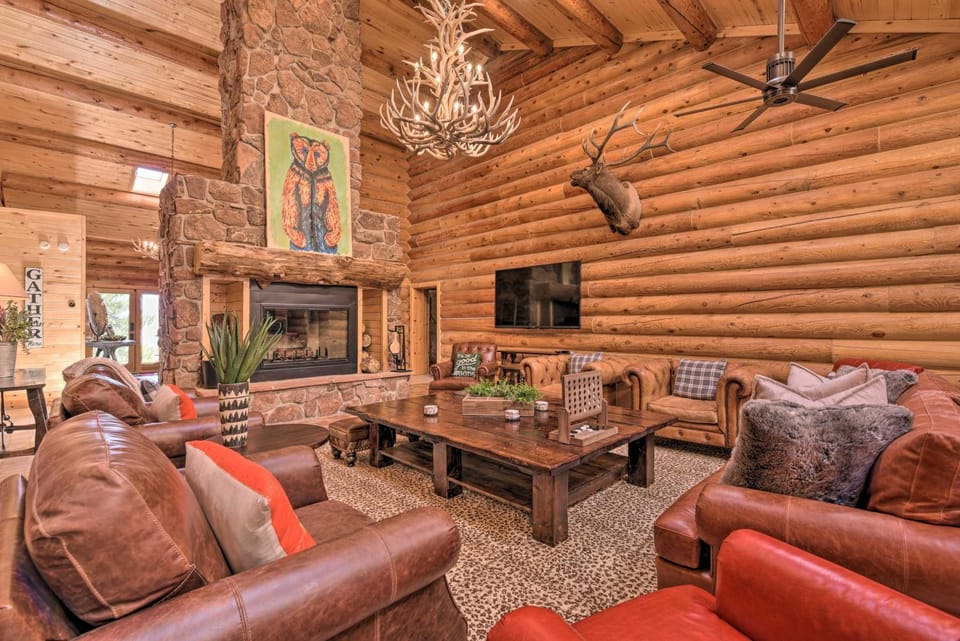 Grand Mountain Retreat in Angel Fire w/ Game Room! House in New Mexico