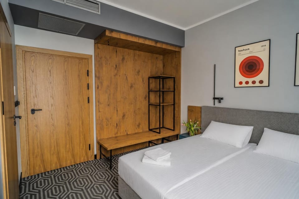 Bed, Photo of the whole room, Bedroom, wardrobe