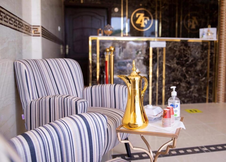 زائر الفخامه للشقق المخدومه Apartment in Saudi Arabia