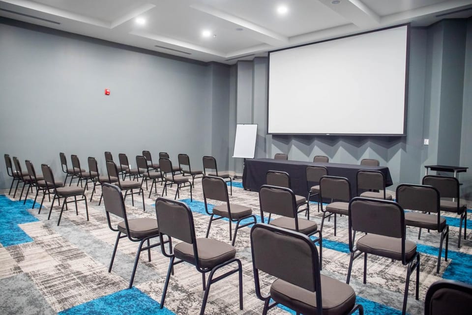 Meeting/conference room