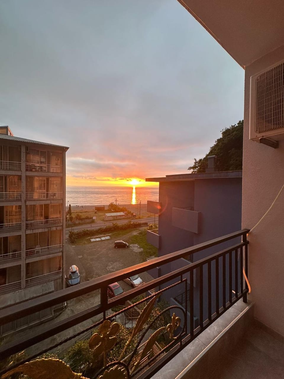 WoodSea Bed and Breakfast in Batumi