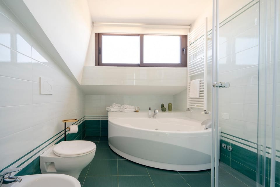 SIGIS HOTEL - Fiumicino Hotel in Lazio