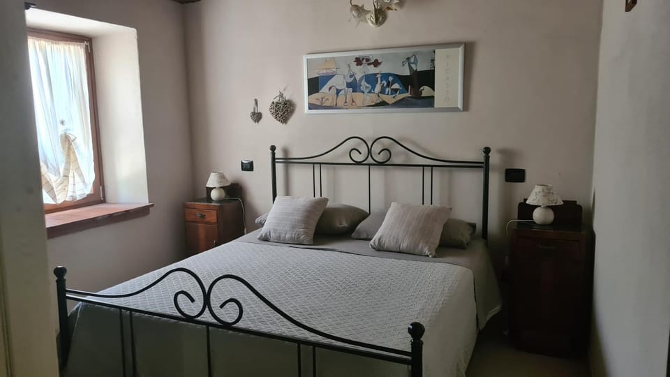 Agriturismo Podere Borgo Malnido Apartment in Province of Massa and Carrara