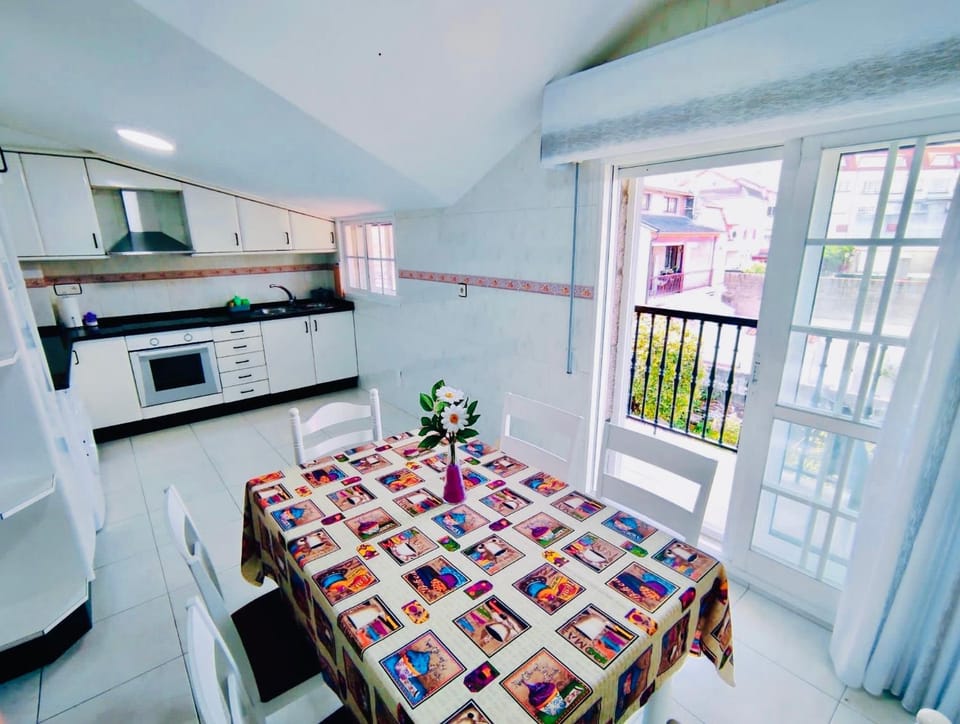 Kitchen or kitchenette, minibar, pet friendly, stove