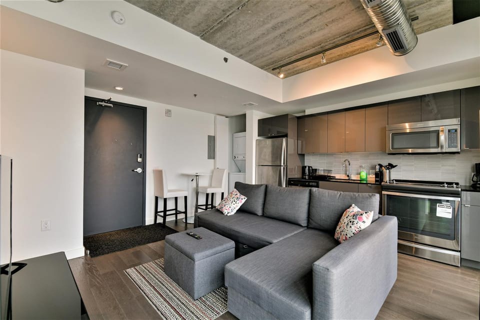 Kitchen or kitchenette, Living room, Photo of the whole room