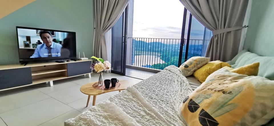 Astetica Pool & Lake View High Floor 200mbps Wifi Netflix Apartment in Negeri Sembilan, Malaysia