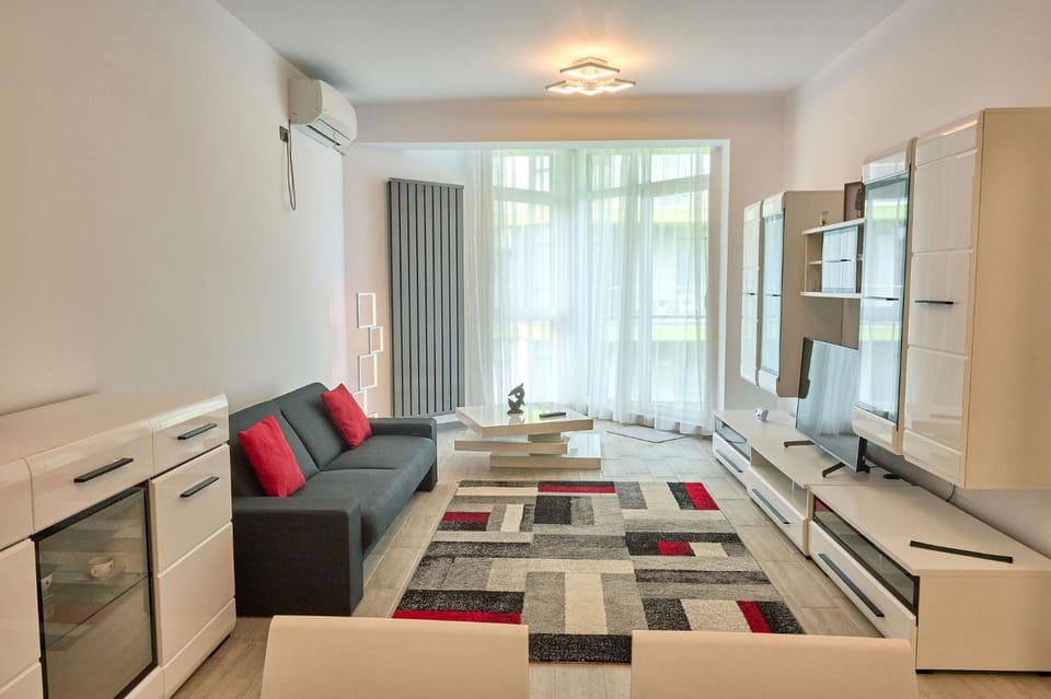Crazy Sea View 1BR Apartment Spa Pools Resort Apartment in Constanța County