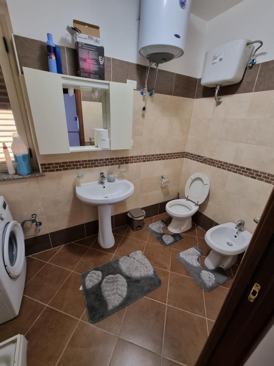 Shower, Toilet, Bathroom, bidet, washing machine