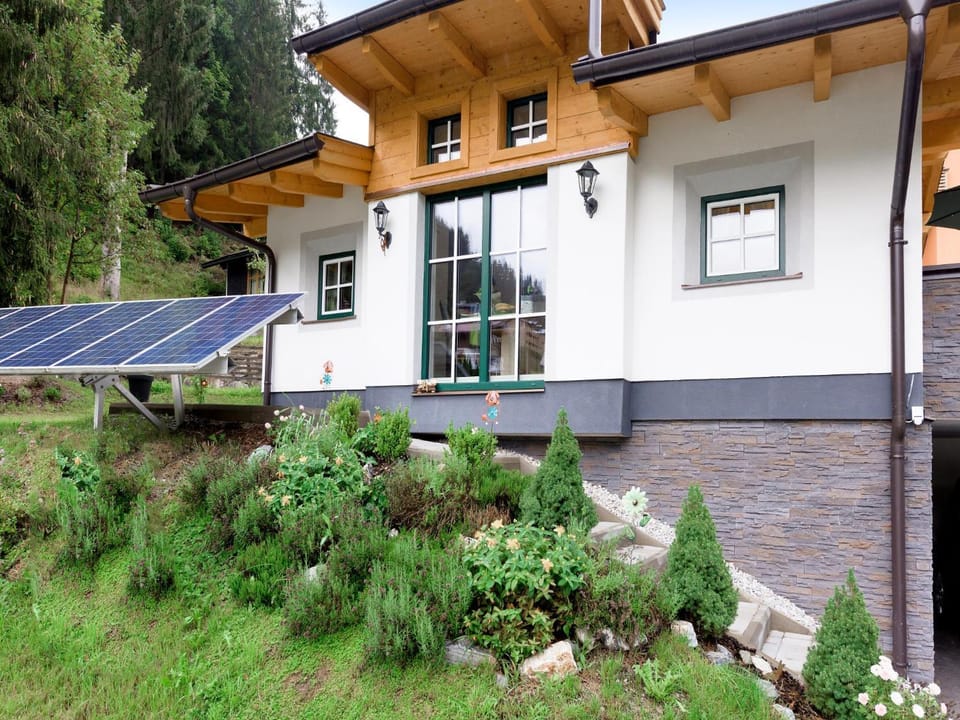 Property building, Summer