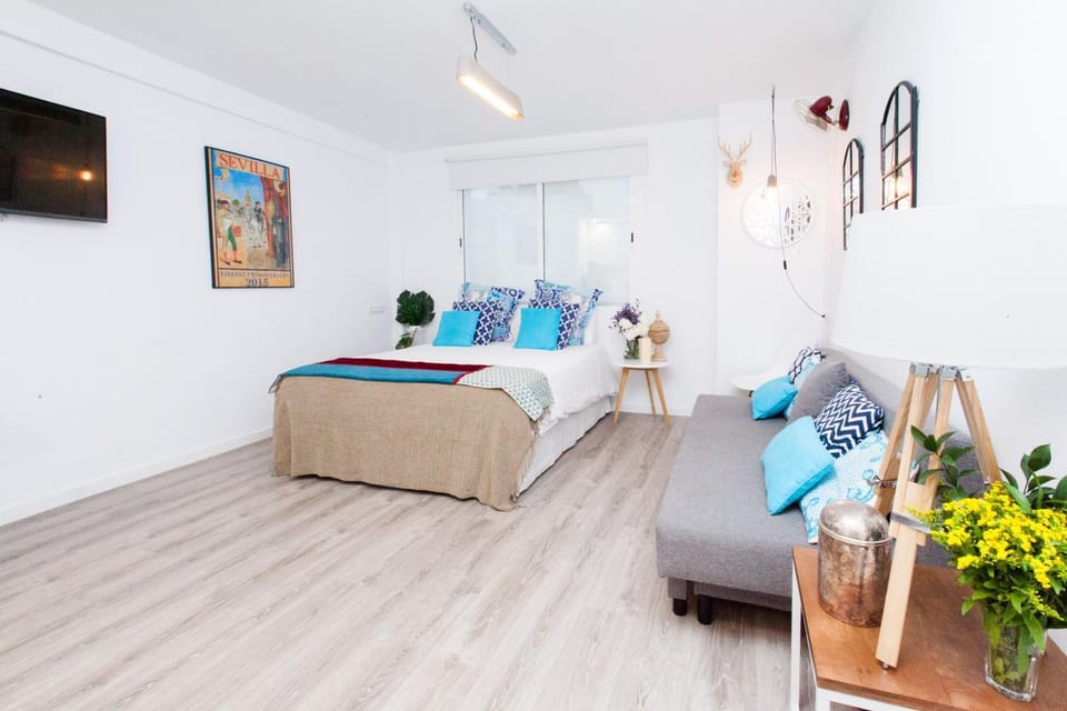 Bed, Living room, Bedroom