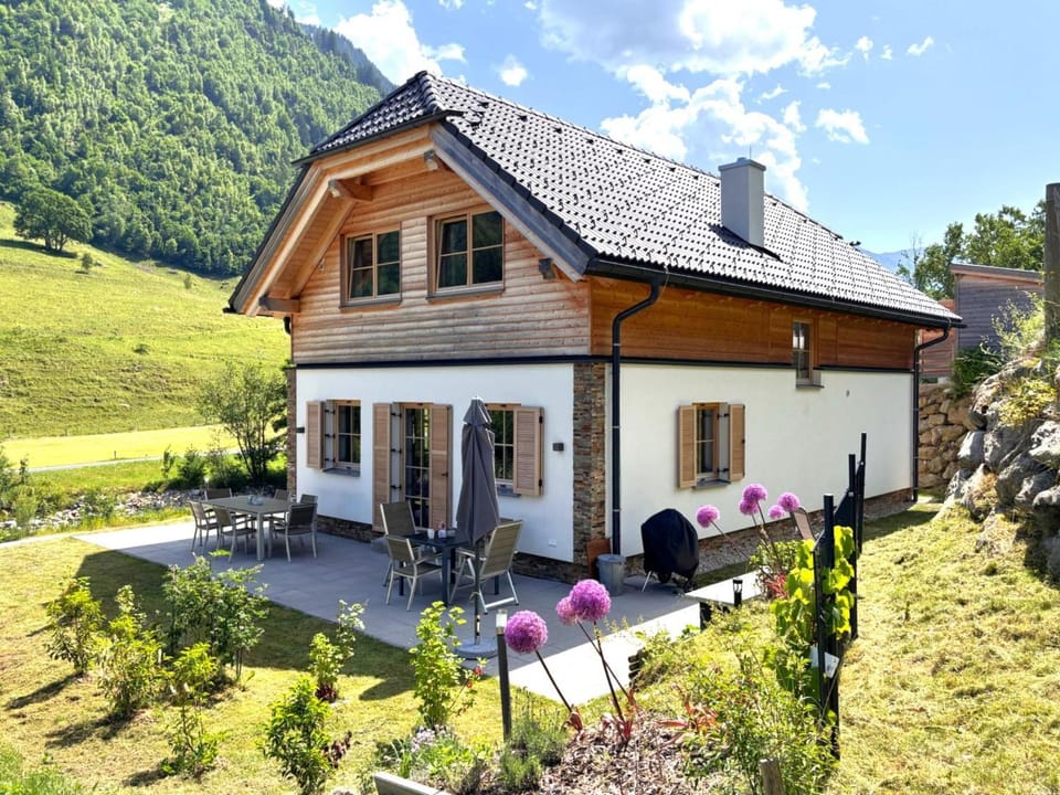 Property building, Summer