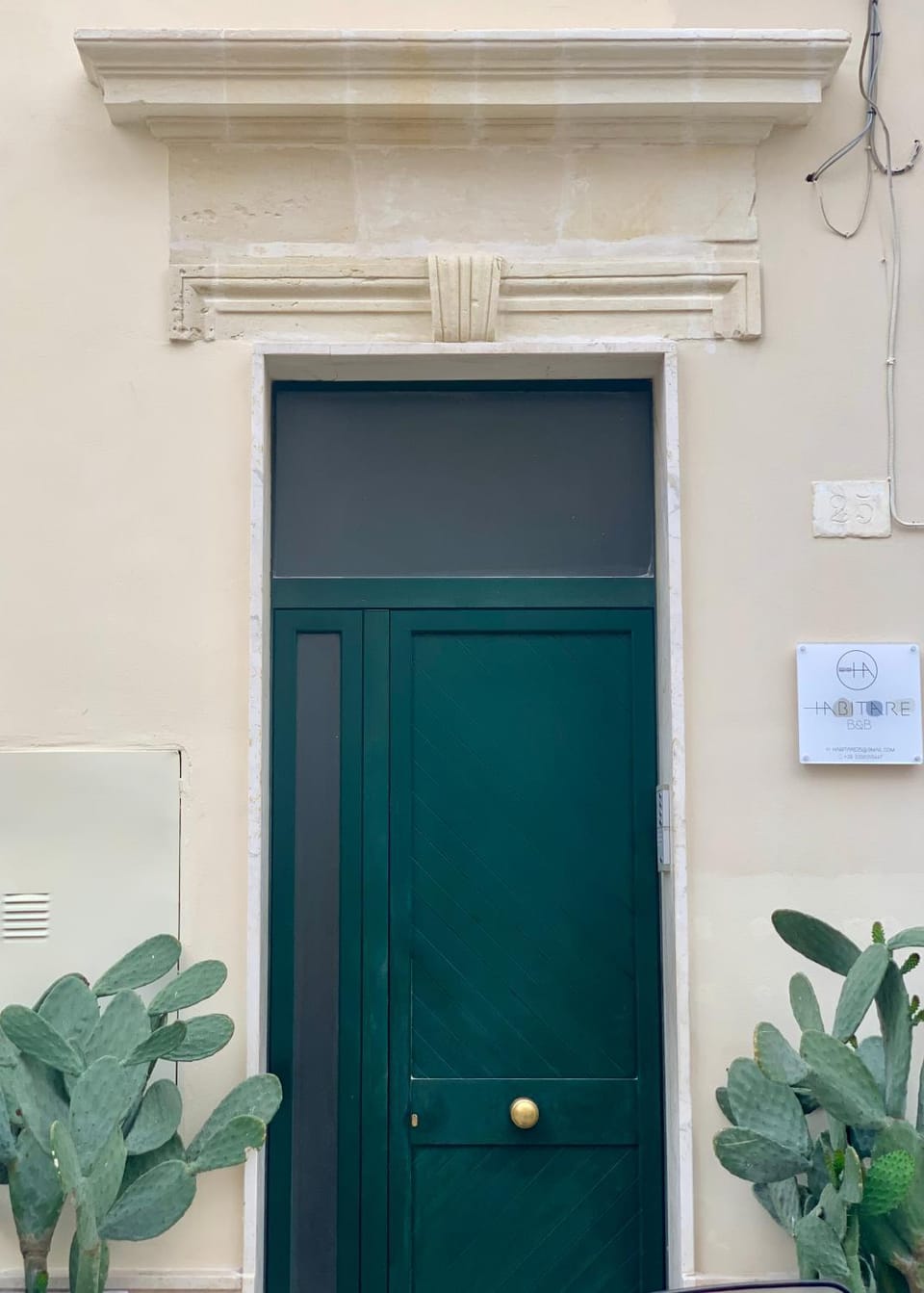 Property building, Facade/entrance, Internal: Not applicable to any particular room