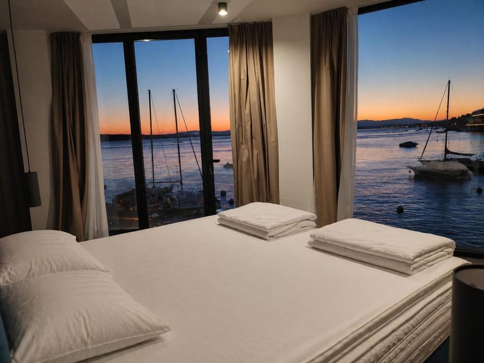 Bed, Bedroom, Sea view, Sunset