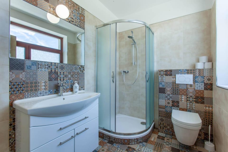 Penzion a restaurace Feldsberg Bed and Breakfast in South Moravian Region