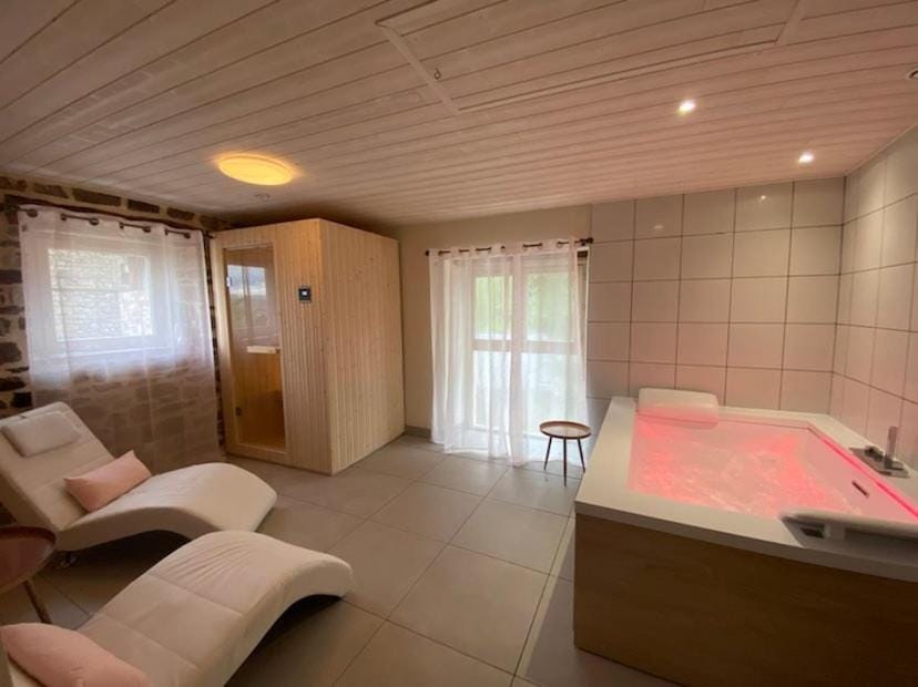 La Tour d'Olympe House in Occitanie
