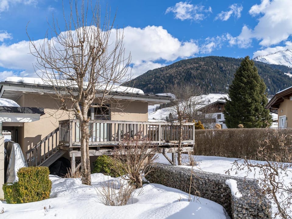 Property building, Winter