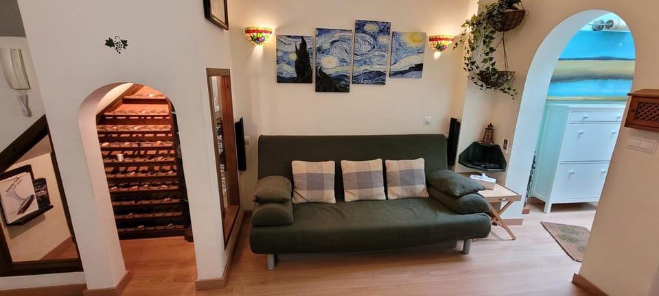 Lounge or bar