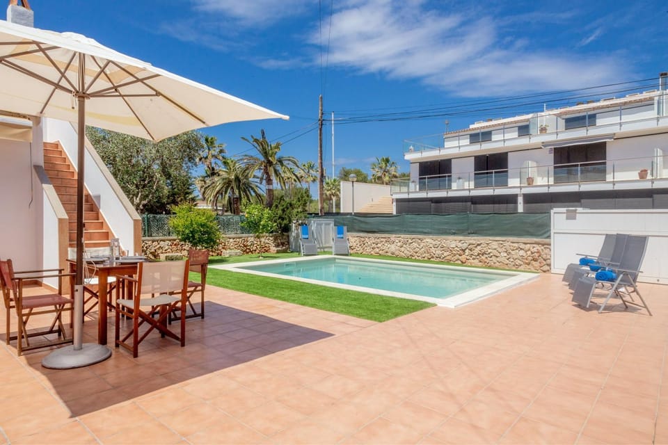 Property building, Living room, Swimming pool