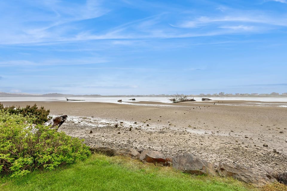 The Tipsy Kraken House in Lincoln Beach