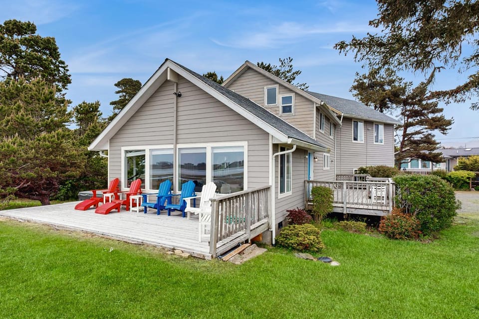 The Tipsy Kraken House in Lincoln Beach