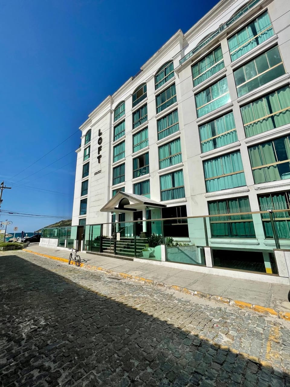 Property building, Facade/entrance