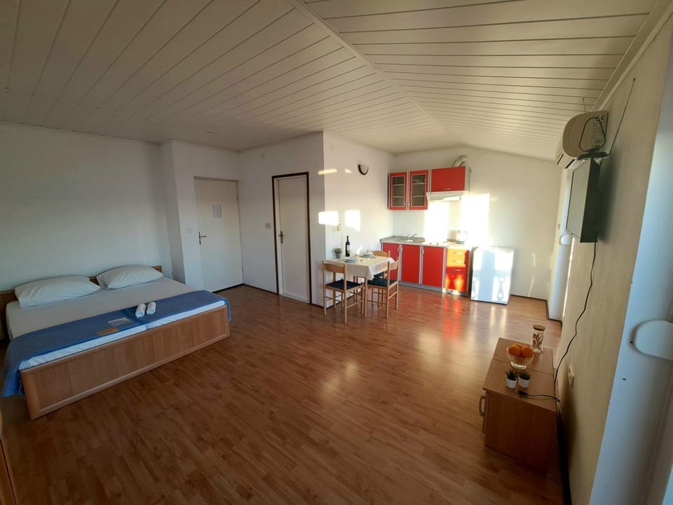 Apartments Maruna Apartment in Zadar County