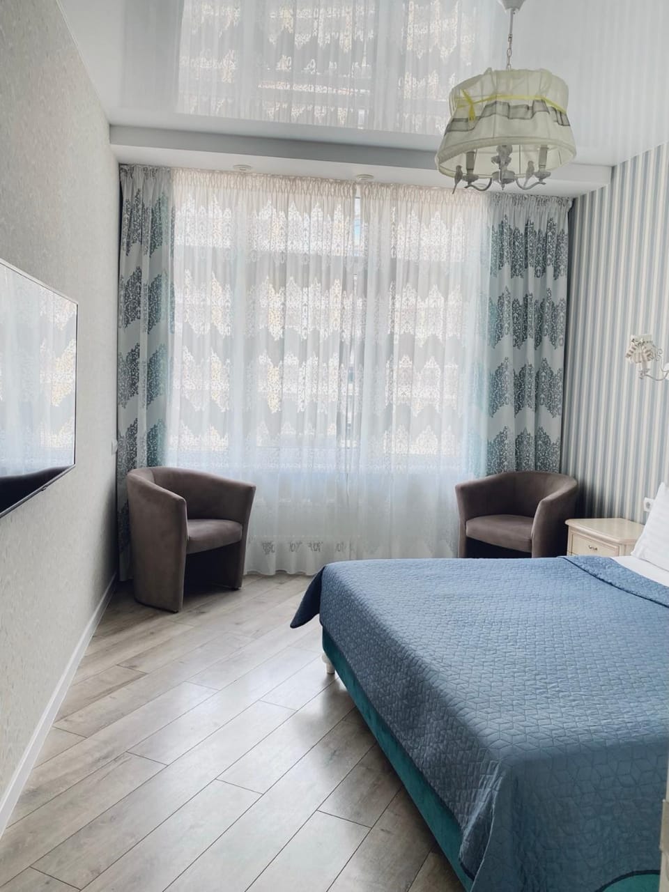 Bedroom, bunk bed