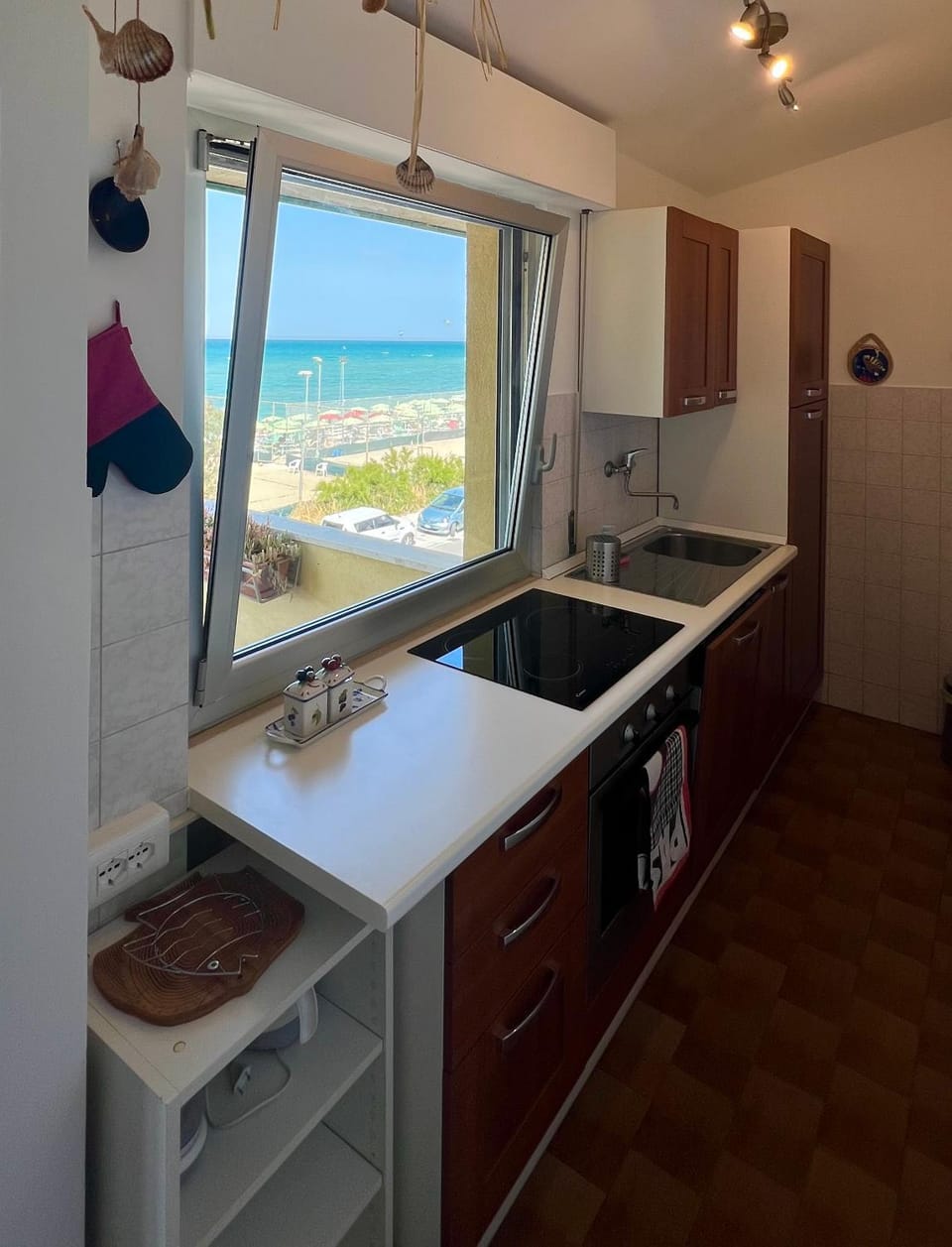 appartamento terrazzo fronte mare Apartment in Marche