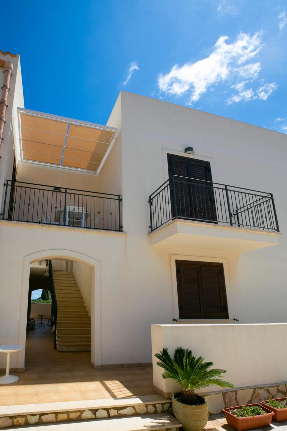 Property building, Facade/entrance