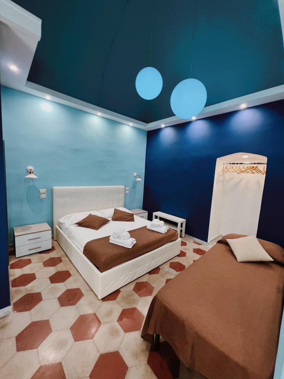 Bed, Photo of the whole room
