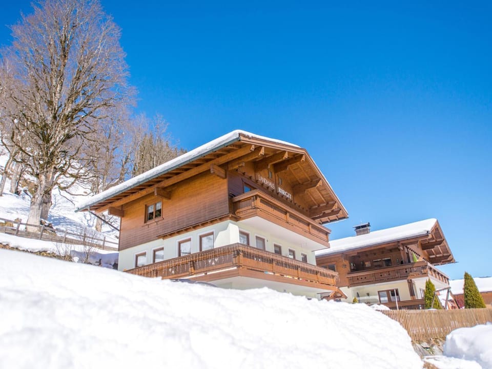 Property building, Winter