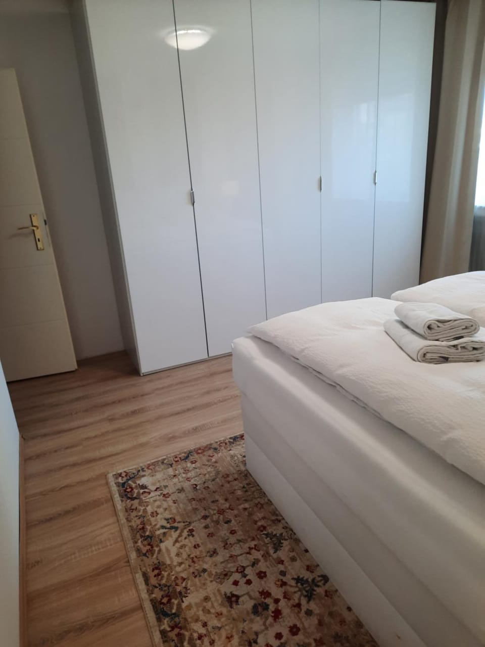 Moderne 3Zimmer Wohnung, in Königsbrunn bei Augsburg Apartment in Augsburg