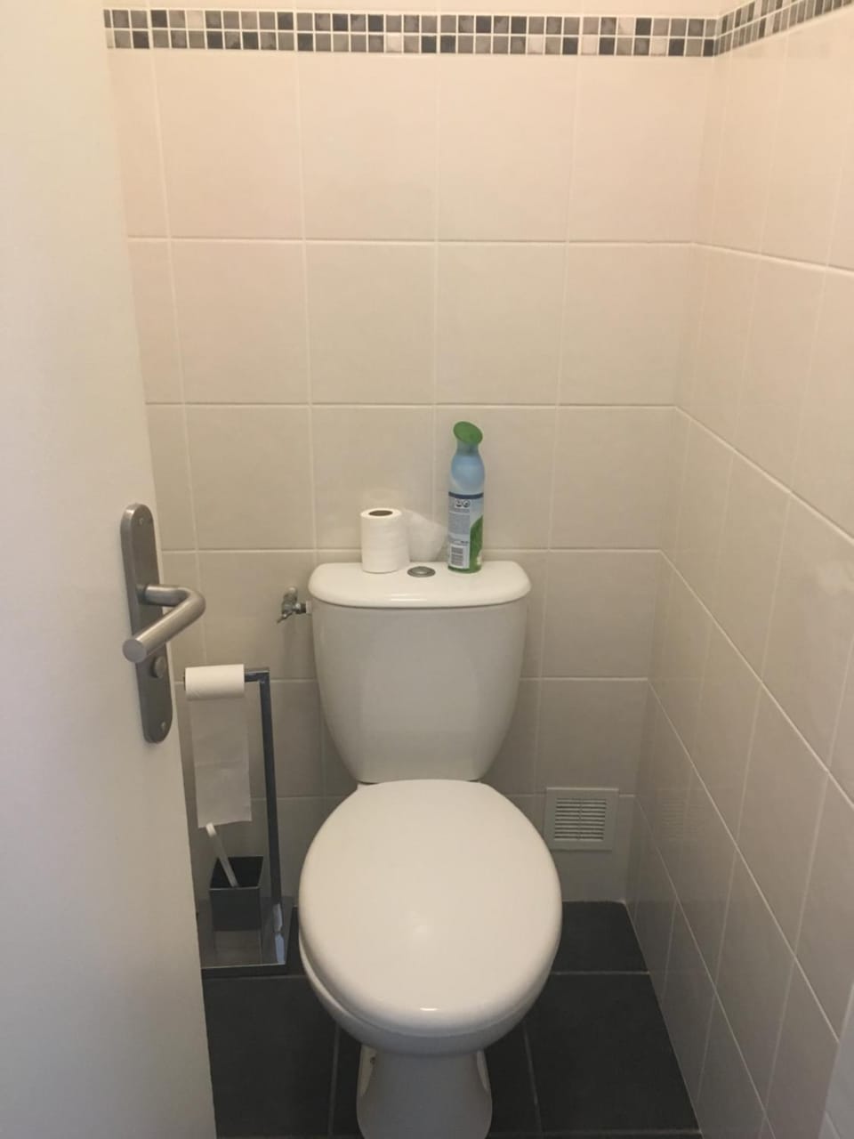 STUDIO SUR LE PORT Apartment in Auvergne-Rhône-Alpes