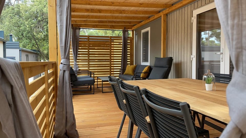 Balcony/Terrace, Seating area, Dining area