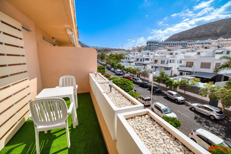 View (from property/room), Balcony/Terrace