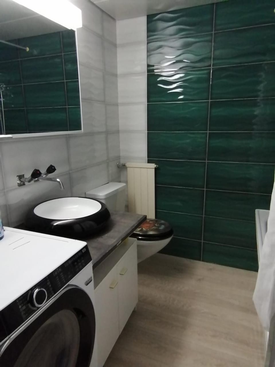 Geschäfts oder Ferienwohnung 53m2 gross in zwischen Olten und Aarau möbliert Internet Küche mit schöner Aussicht Parkplatz gratis Mit Hund moeglich Apartment in Aargau, Switzerland