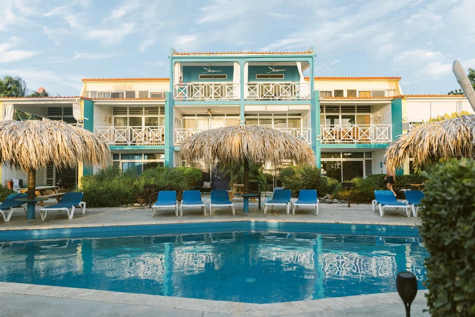 Garden, Swimming pool