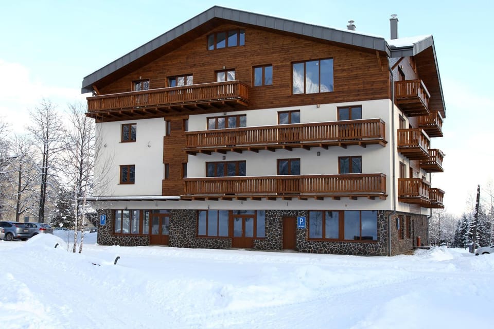 Property building, Winter