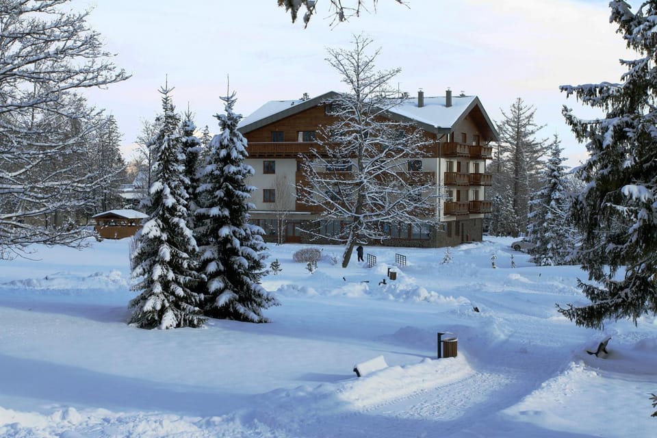 Property building, Winter