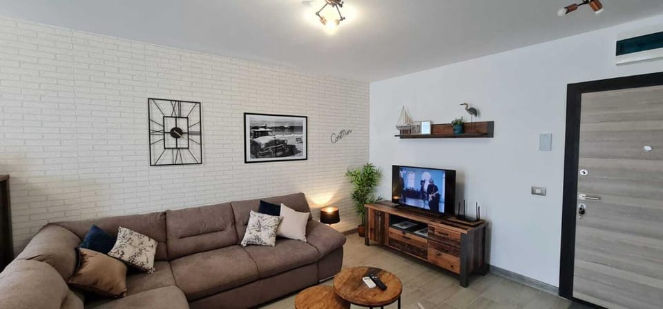 Vintage breeze Apartment - Spa Pools resort Apartment in Constanța County