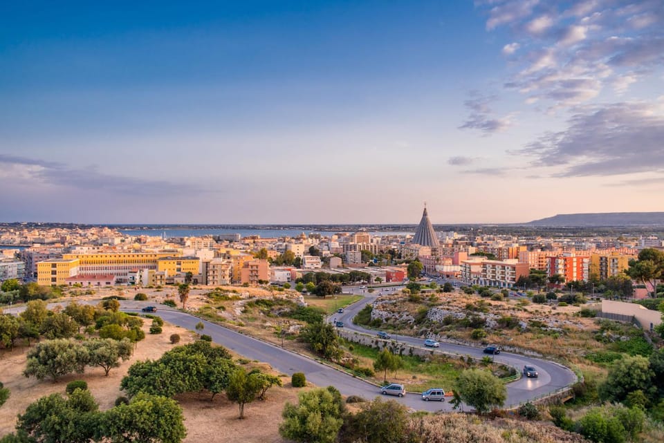 City view, Sea view