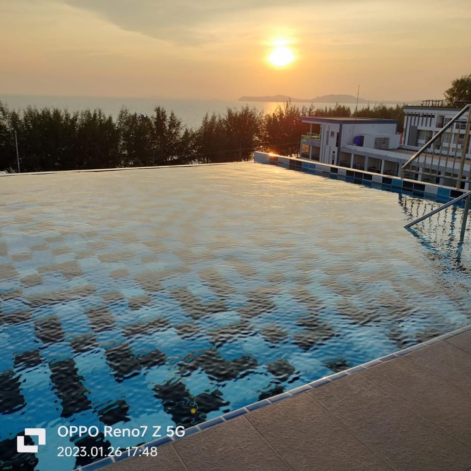 Pool view, Swimming pool, Sunset