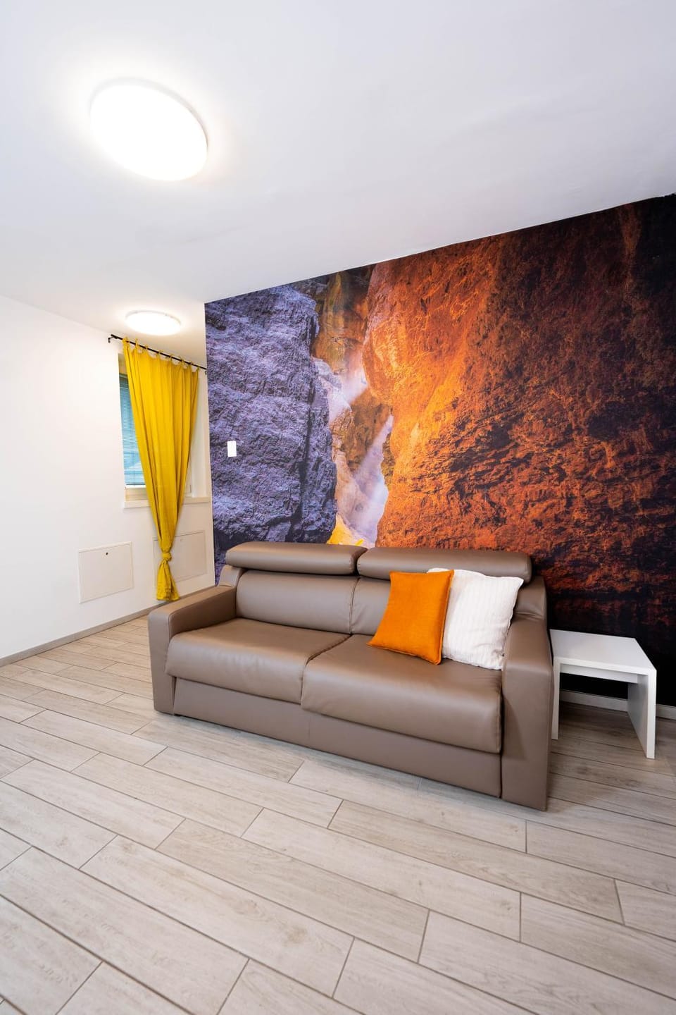 Living room, Decorative detail