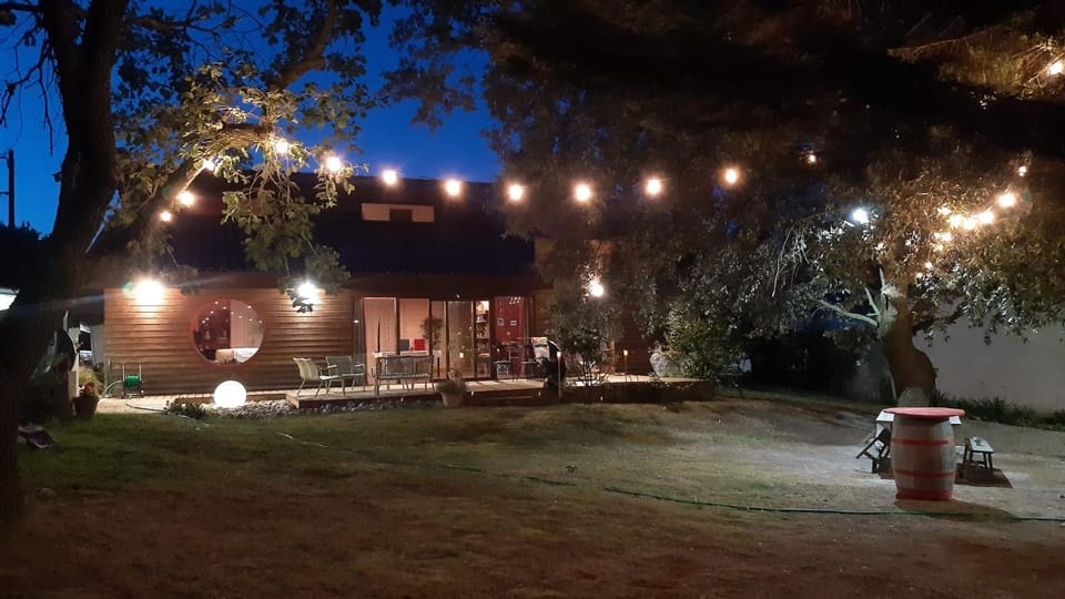 Night, Garden view