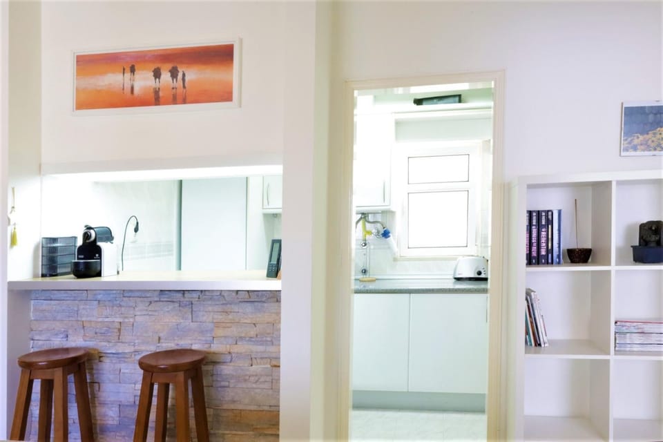 Coffee/tea facilities, Kitchen or kitchenette, minibar, toaster