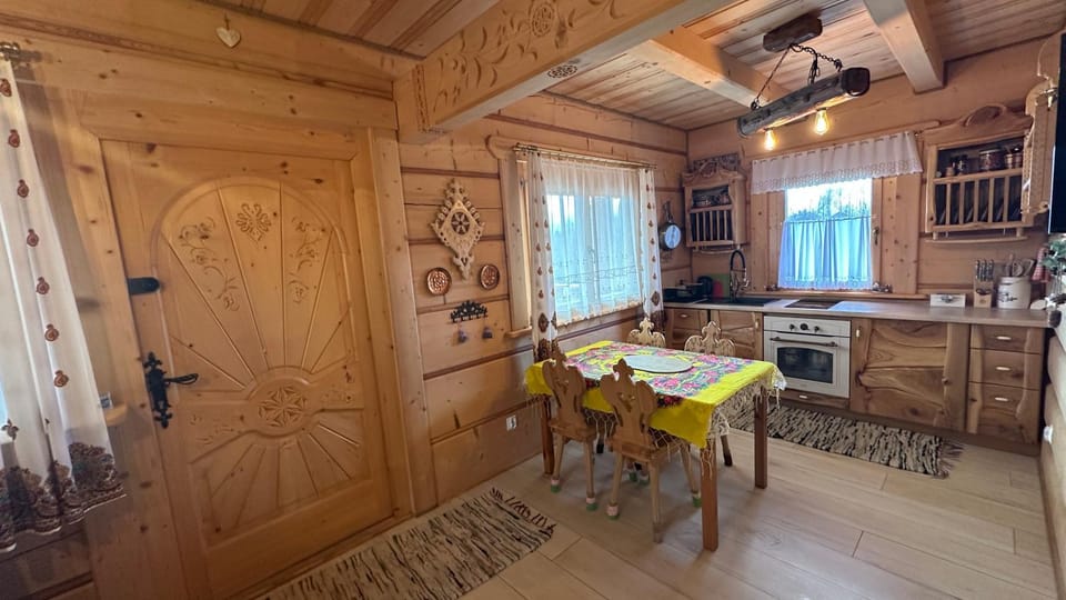 Domek "Góraleczka " koło Karpacza - z widokiem na góry Chalet in Lower Silesian Voivodeship