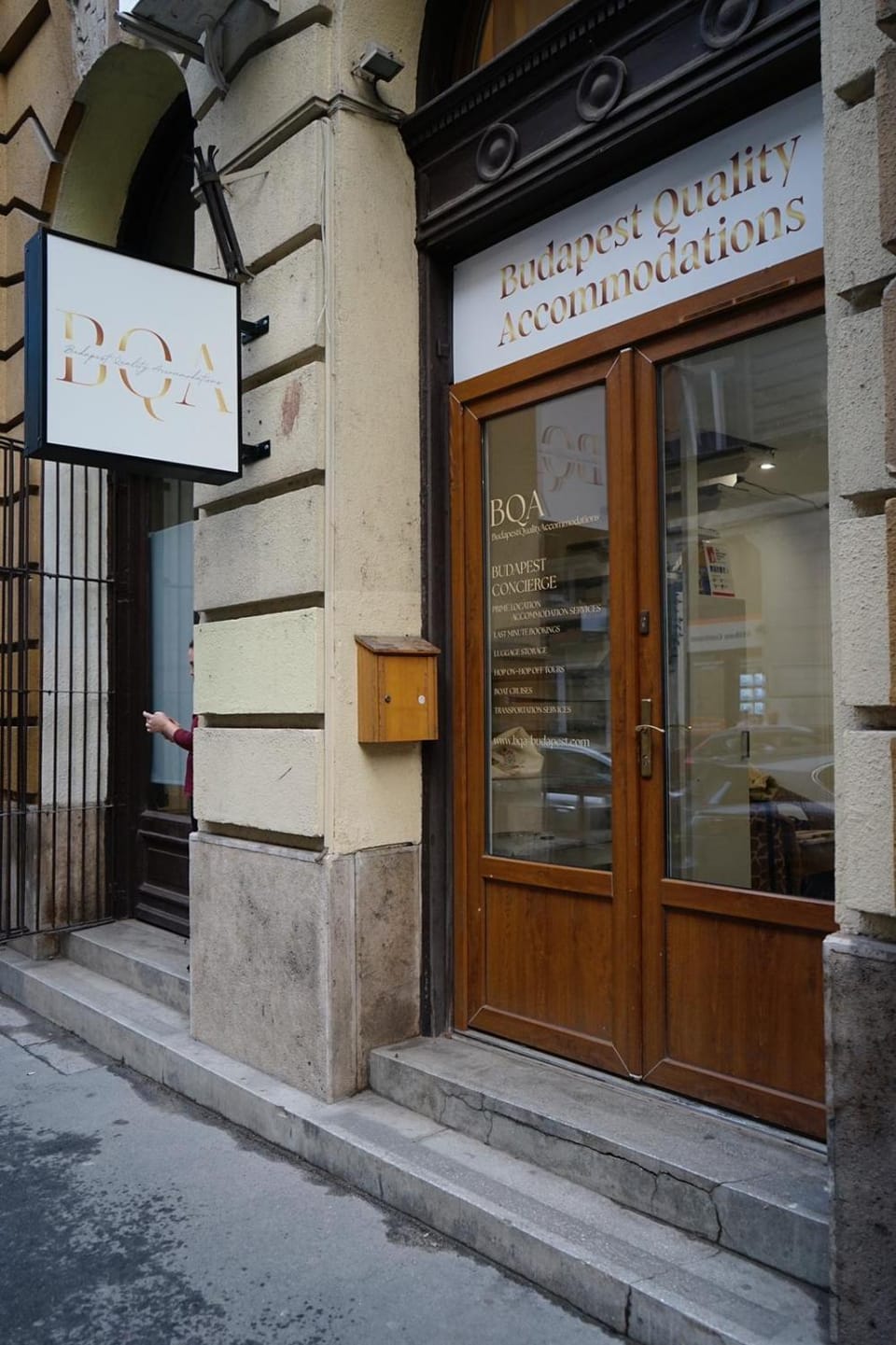 Facade/entrance, Day, Property logo or sign