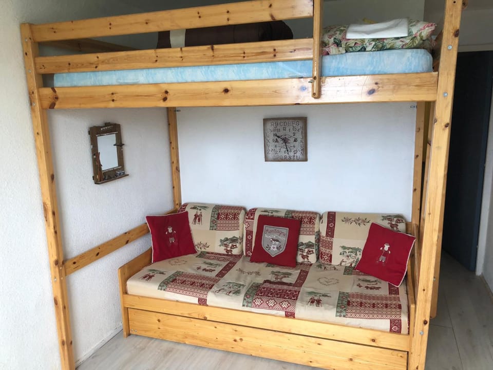 Le Vostok Zodiaque Soyouz Apartment in Villarembert